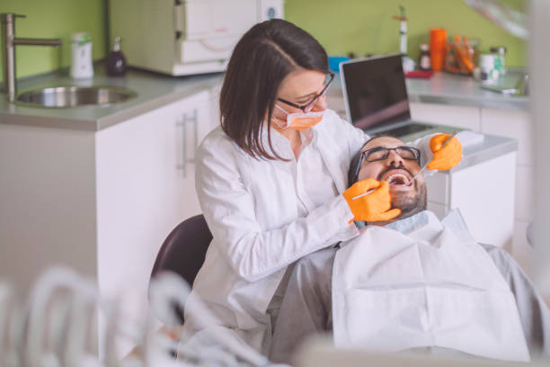 Best Emergency Dental Extractions in Lake Of The Woods, IL