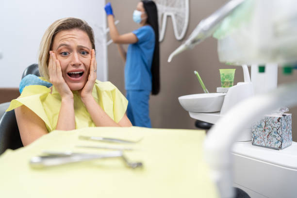 Best Emergency Root Canal Treatment in Lake Of The Woods, IL